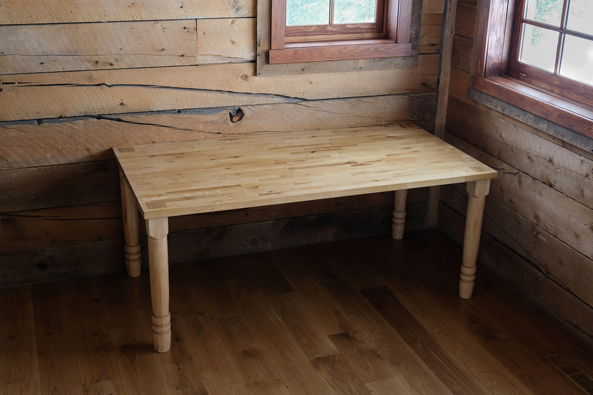 Dandy Hardwood Table