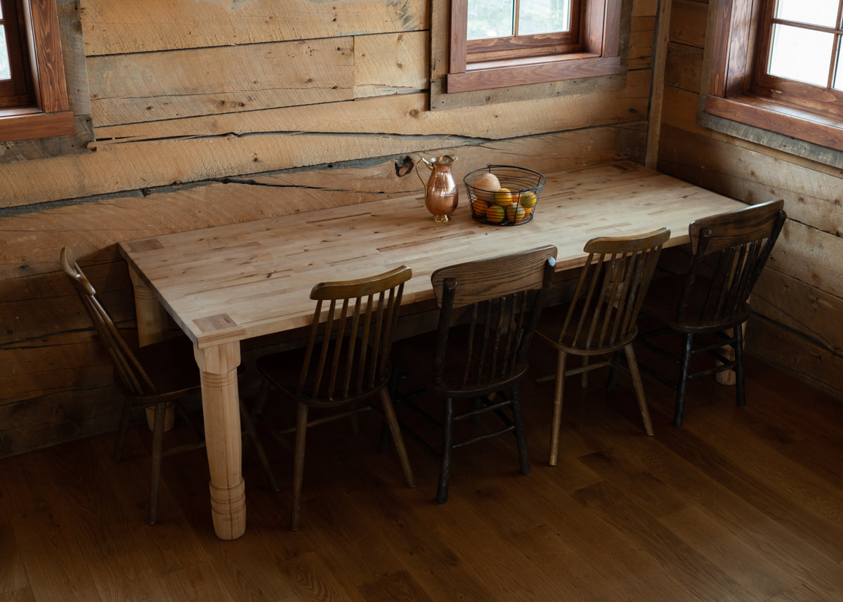 Dandy Hardwood Table