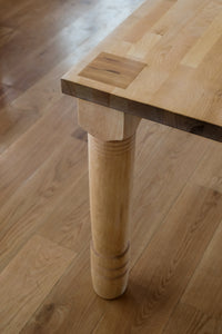 Dandy Hardwood Table